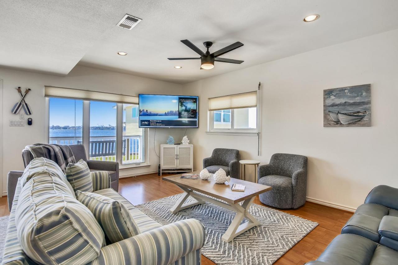 Vila Pool Days And Dock Nights Galveston Exteriér fotografie