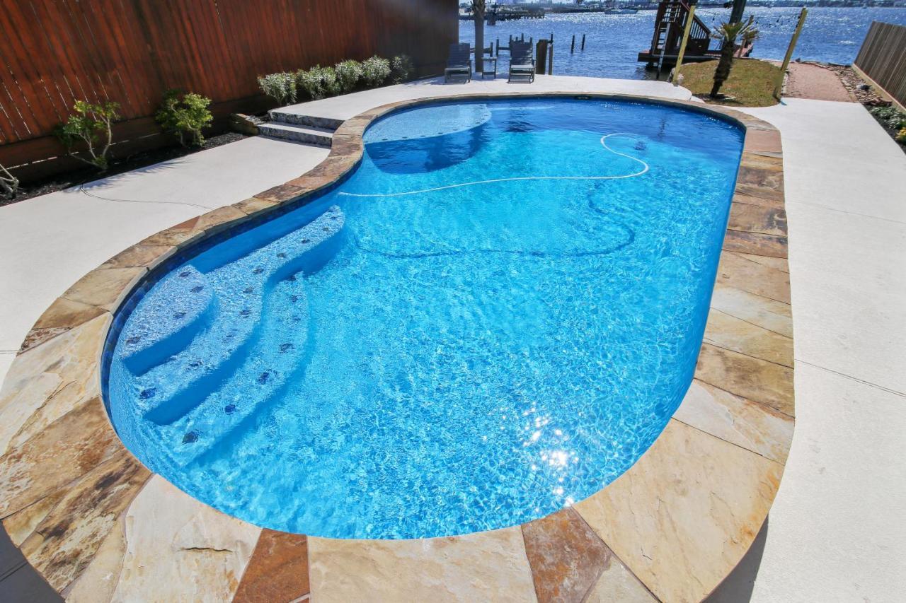 Vila Pool Days And Dock Nights Galveston Exteriér fotografie