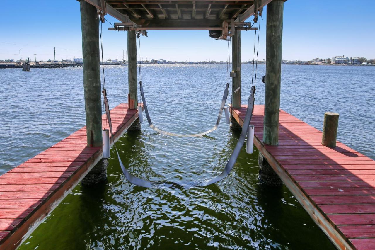 Vila Pool Days And Dock Nights Galveston Exteriér fotografie